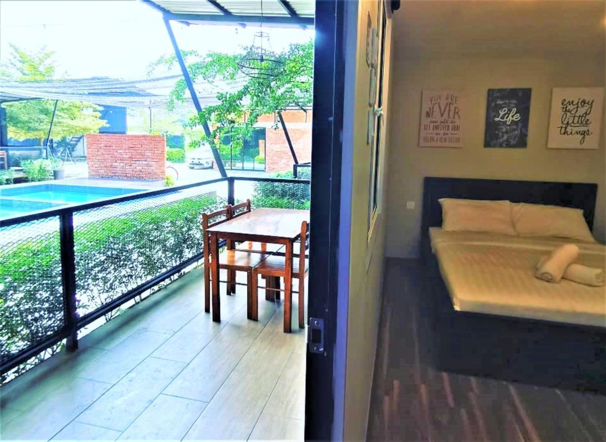 Petak Padin Cottage By The Pool, Kepala Batas  Exterior foto